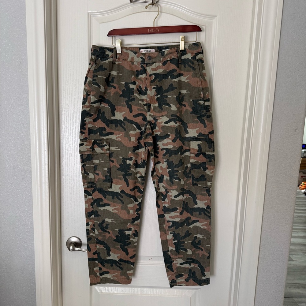 Guess women’s  Camouflage Cargo Pants